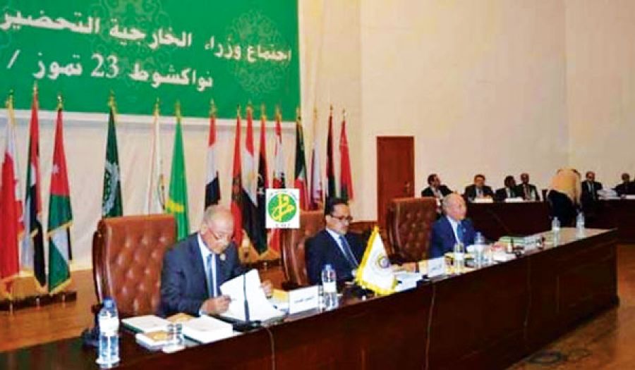 حكام المسلمين يتبنون سياسات الدول الغربية: محاربة "الإرهاب"  وتوفير غطاء لتدخل تلك الدول في العالم الإسلامي والصلح مع كيان يهود  وزراء الخارجية العرب يتعهدون بـ "هزم الإرهاب"  ويرحبون بمبادرة إحياء عملية السلام